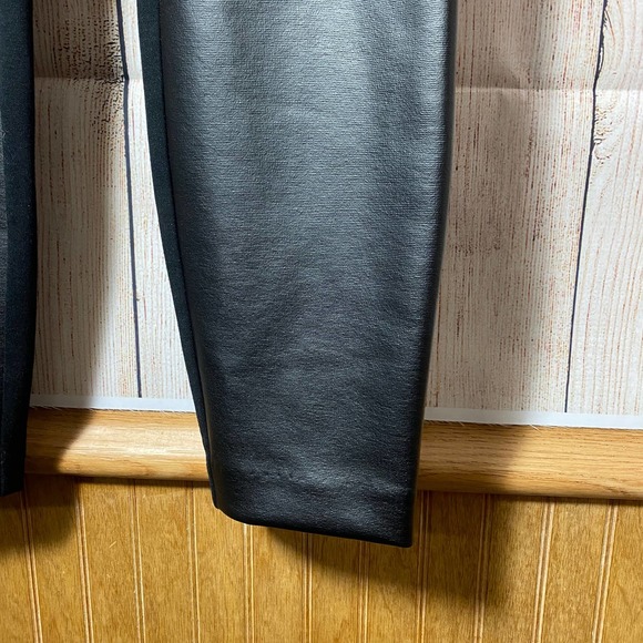 Ophelia Roe Black Faux Leather Skinny Leg Crop Leggings Size 1X NEW - Picture 3 of 8